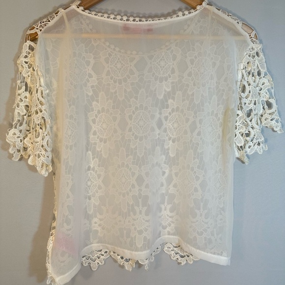 Derek Heart Womens Blouse Size XL Lace Front Sheer Back Short Sleeve Cream Ivory - Picture 2 of 7